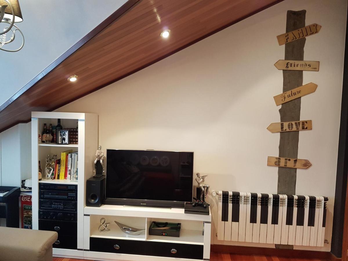 Alojamientos Marte Habitacion Con Bano Torrelavega Exterior foto